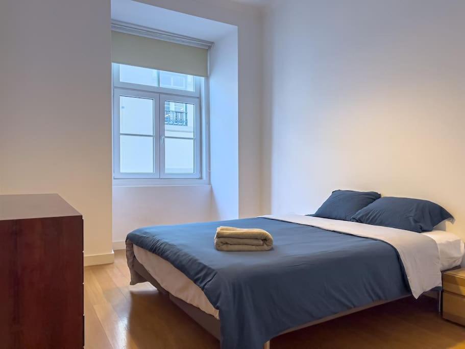 4 Rooms Home In Baixa Lisbon Bagian luar foto